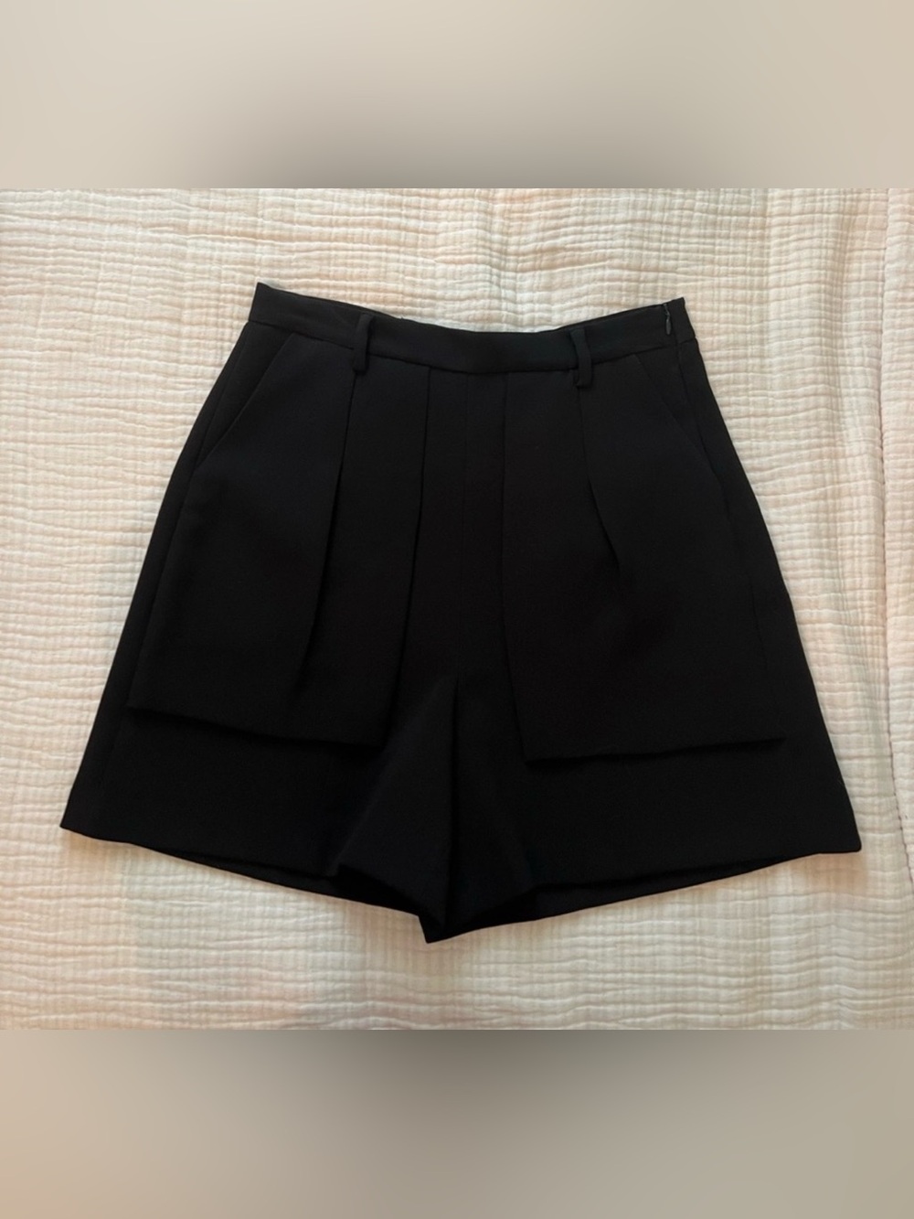 Anthropologie Maeve High-Waist Black Tailored Trouser Shorts, Size 4 NWOT